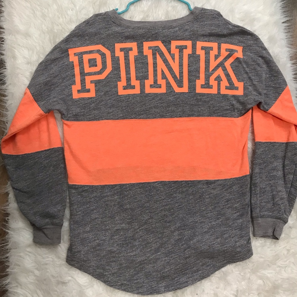 VS PINK Varsity Crew
